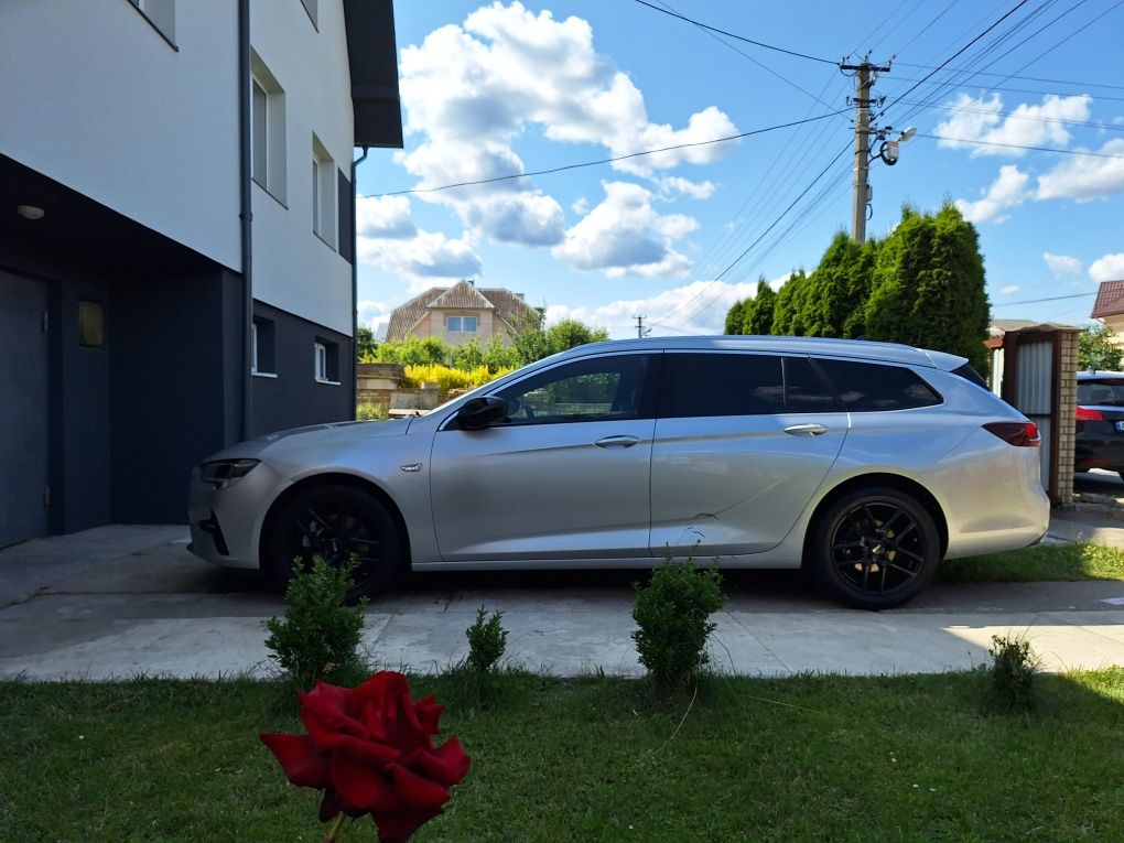 Opel insignia 2.0 CDTI 2020. Дизель Автомат