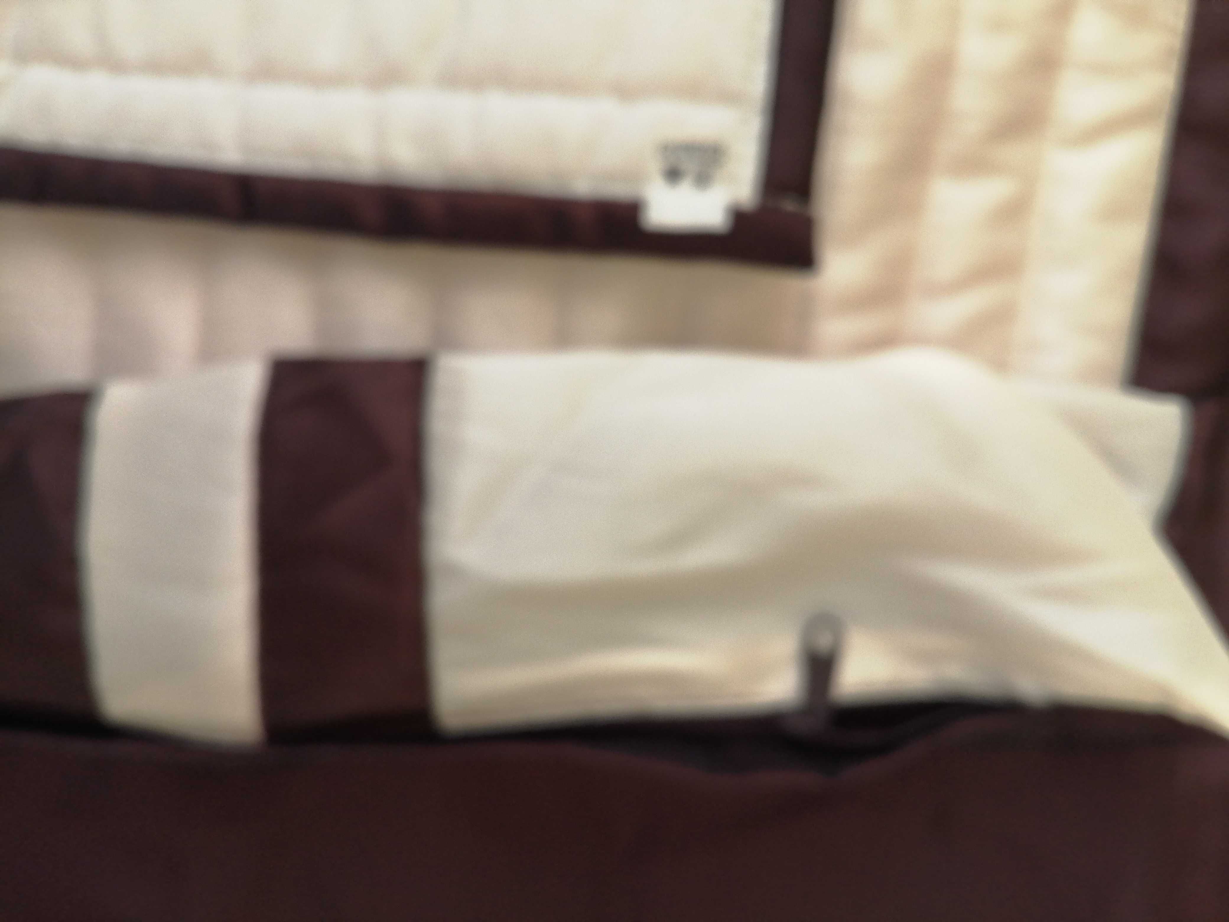 Duża narzuta na  łóżko użyta kilka razy wym. ok. 230x256