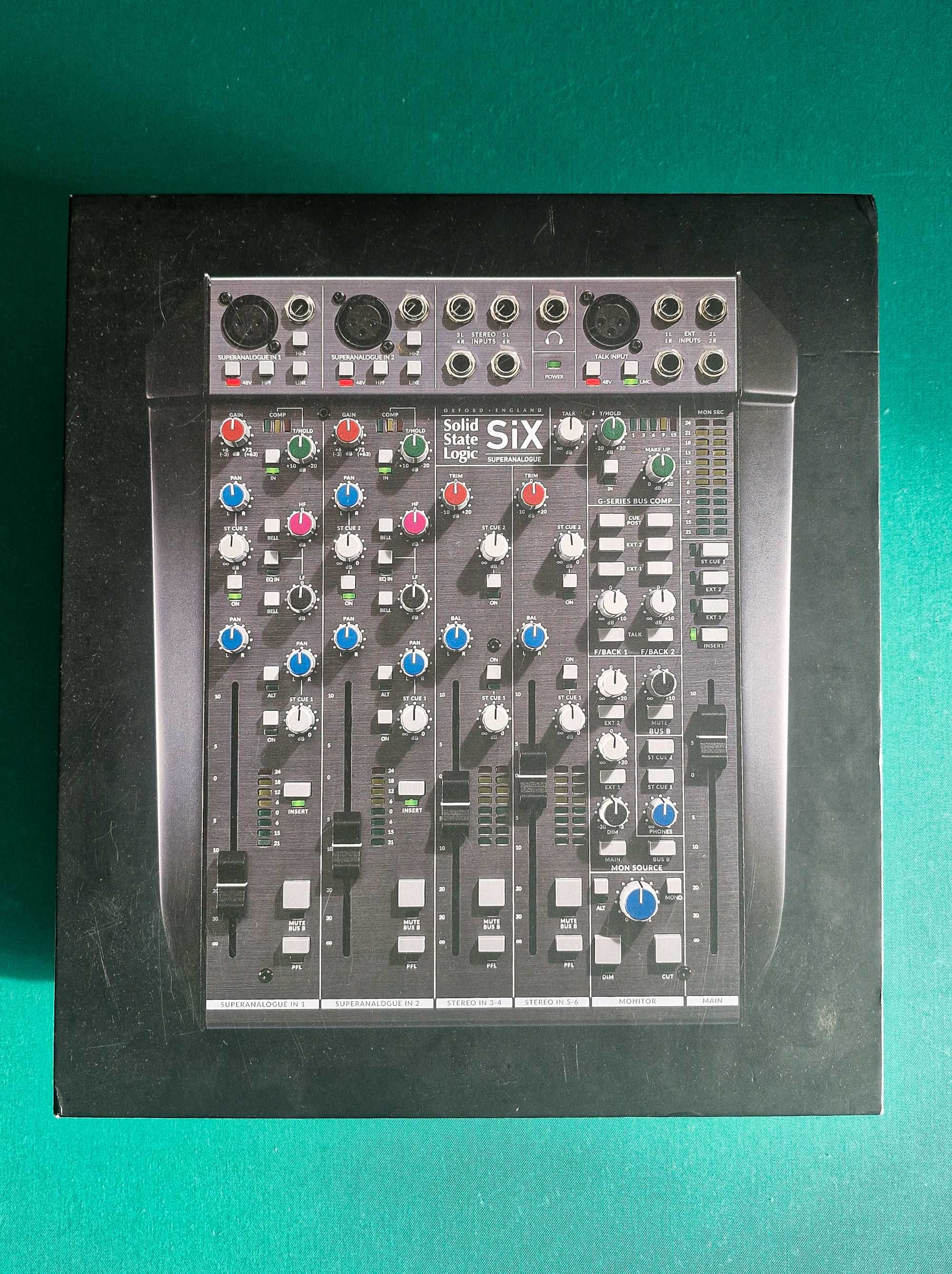 Solid State Logic SiX - Mesa de misturas analógica como nova!