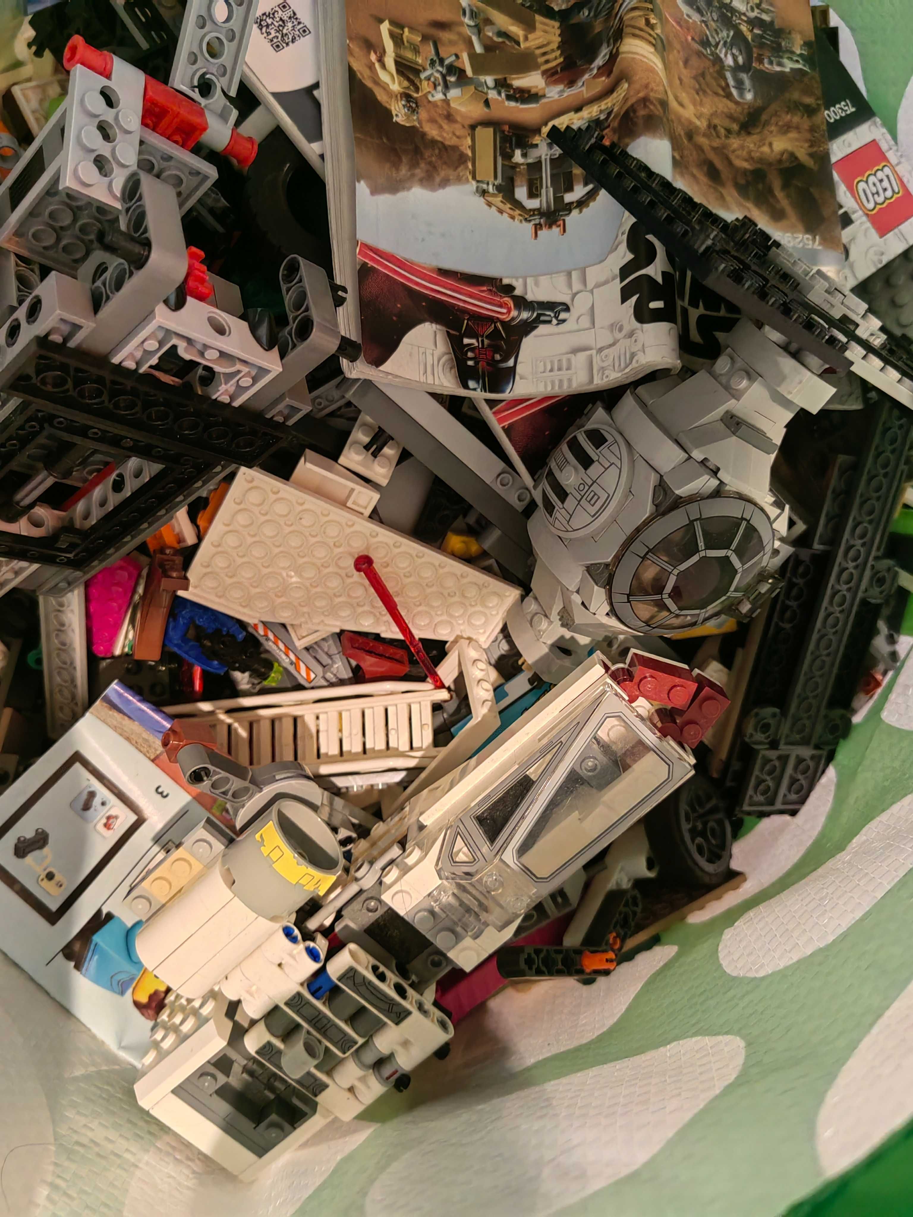 Legos variados 7,5kgs