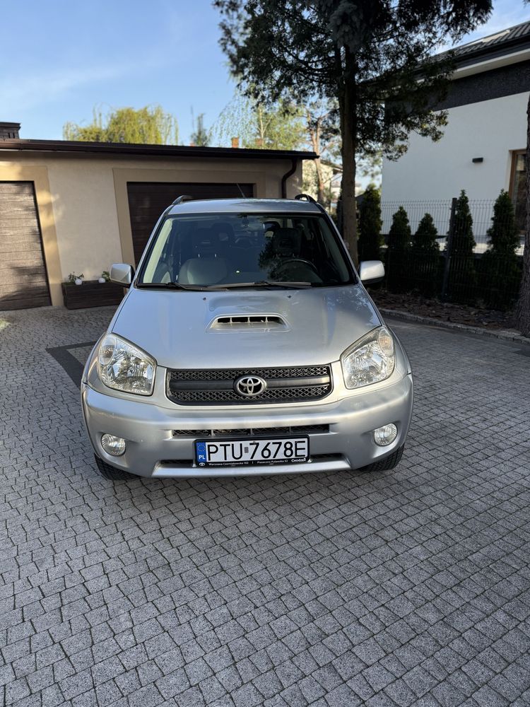 Toyota RAV4 II 3D 2.0 D4D 2004 Zadbana Warta Uwagi