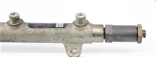 LISTWA. WTRYSKOWA F9K F9A F9Q F9 1.9 DCI 044.5214.024