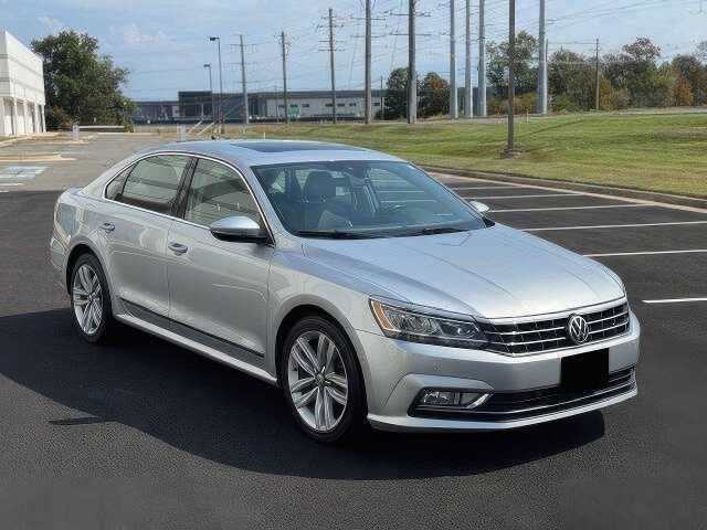 2017 Volkswagen Passat V6 SEL Premium