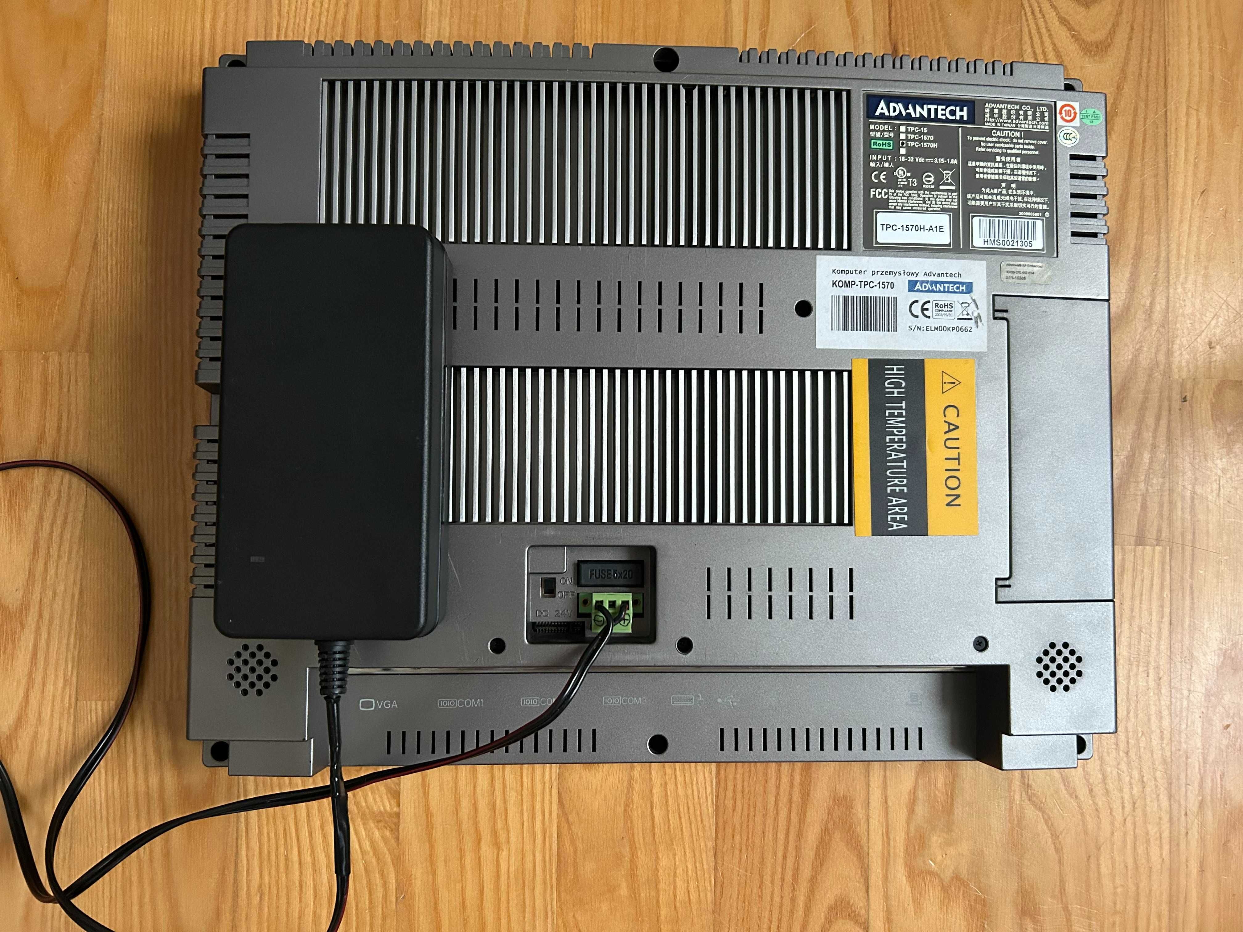 Komputer Przemysłowy Panelowy Advantech TPC-1570, Panel