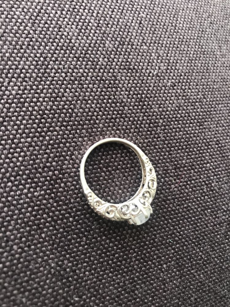 Кольцо с лунный камнь серебро