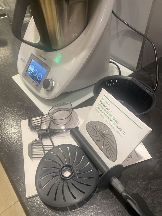 Sprzedam Thermomix TM 5 + Cook-Key