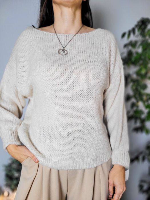 Nowy beżowy sweter damski z kokardkami z tyłu ciepły z domieszką wełny