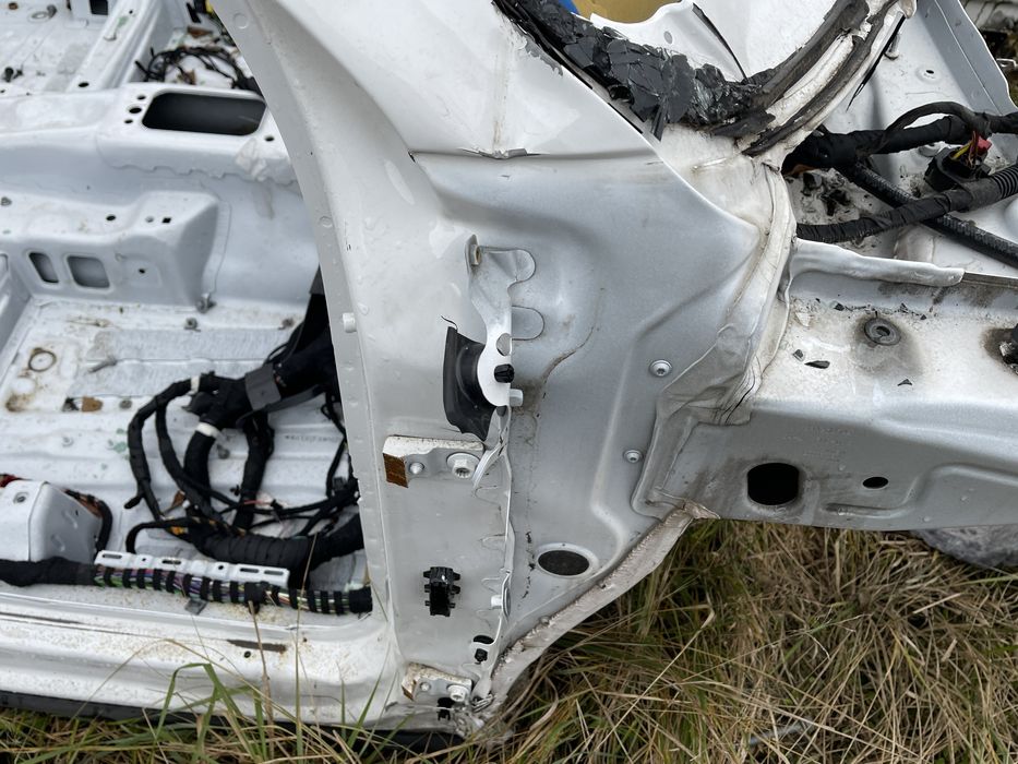 Чверть четверть передня права AUDI Q3 5QF 2019-