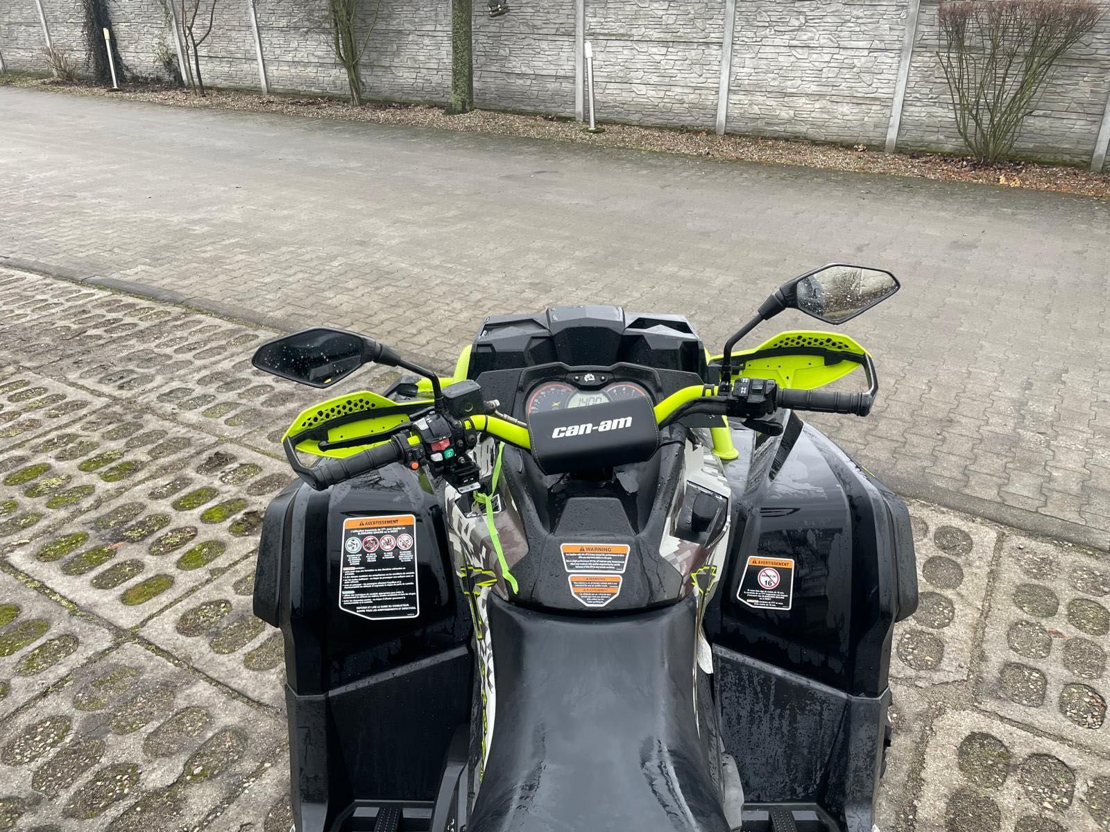 Can-Am Outlander 1000  niski przebieg