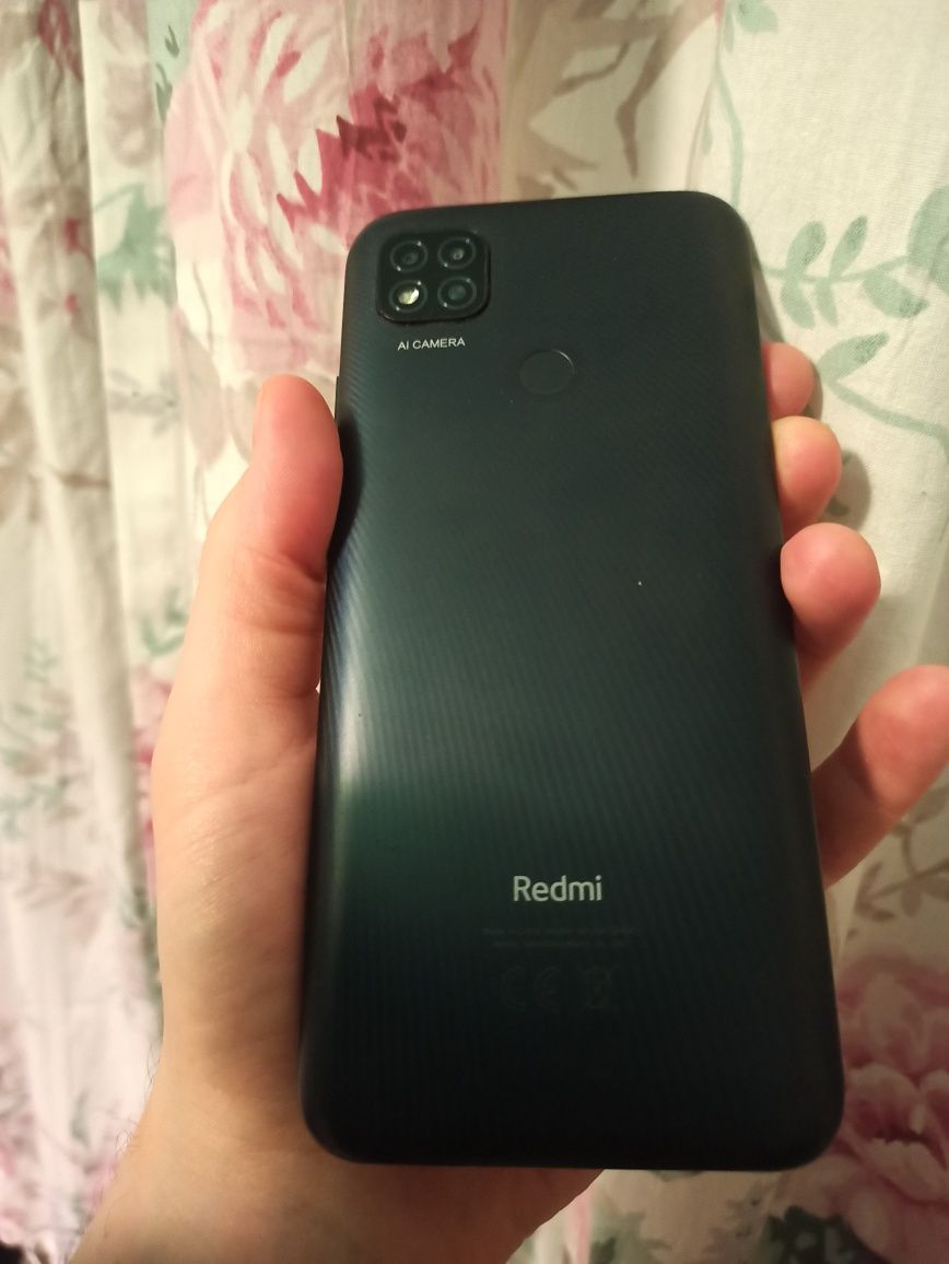 Отличный смартфон Redmi 9C NFC 3/64