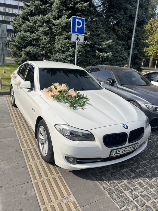Аренда и прокат авто автомобиля машины на свадьбу БМВ без посредников