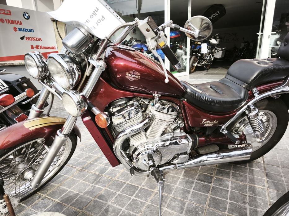 Suzuki intruder 800 toda original