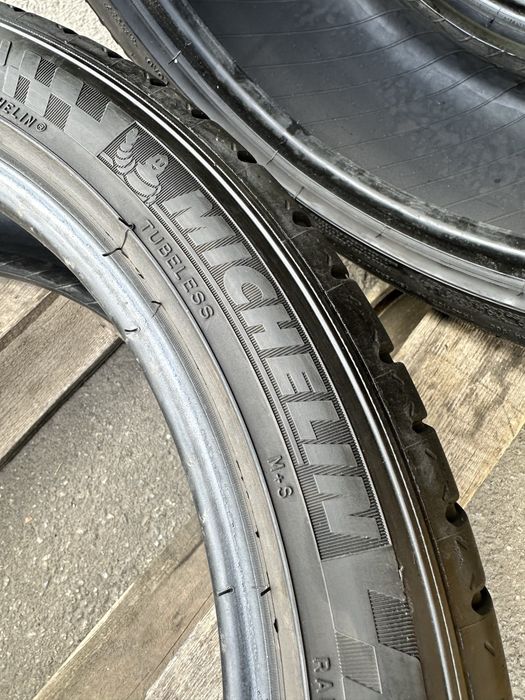 Шини 225 45 19 96Y Michelin Pilot Sport A/S 3+ комплект