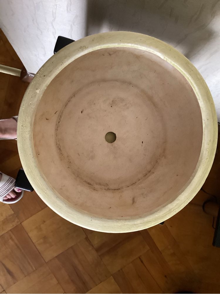 Горщик для квiтiв керамiчний