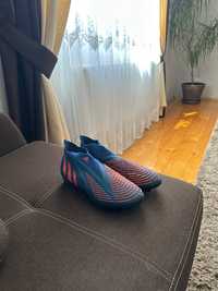 Продам бутси Adidas predator 42розмір 27 см стєлька