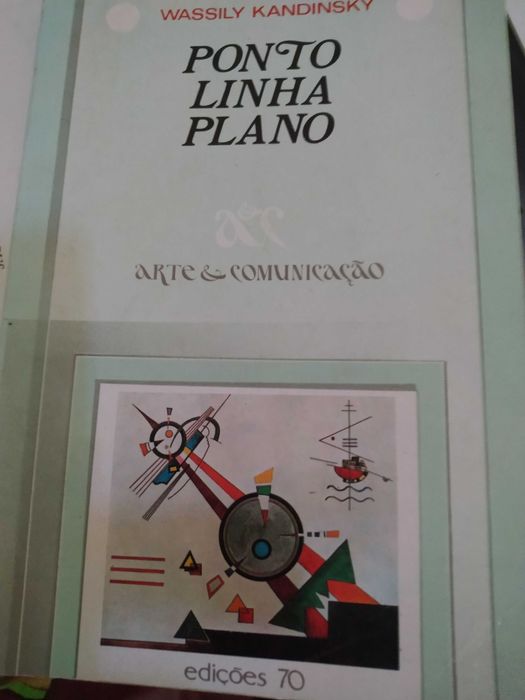 Livros de Arte, desde cinema à critica de arte