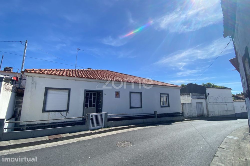 Moradia Térrea com Vista Mar e Garagem – Ponta Garça
