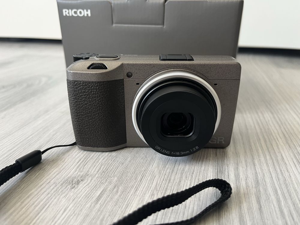Ricoh GR III gr3 gr 3 diary edition stan idealny