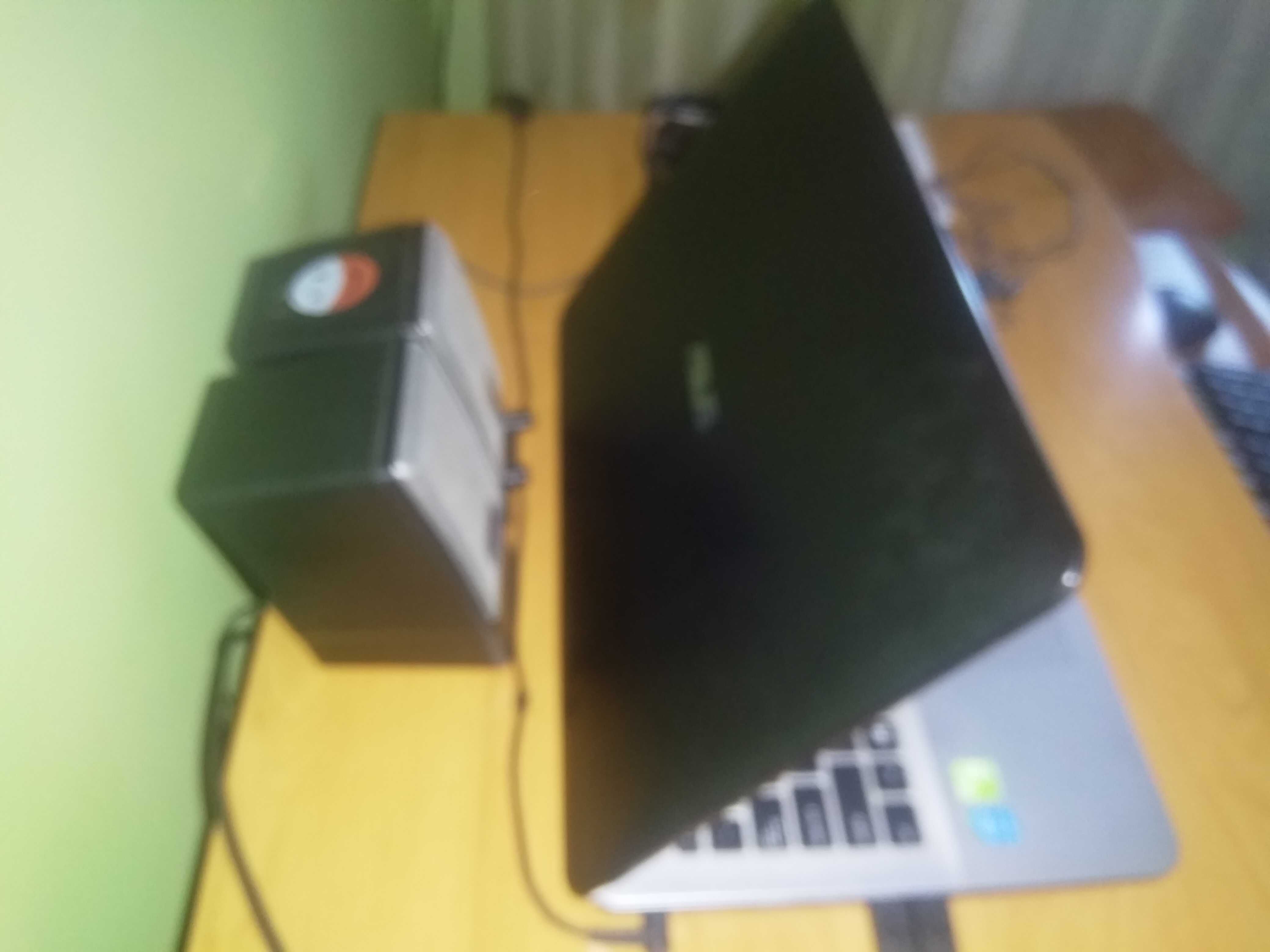 laptop Microsoft asus notebook PC komputer dodatki