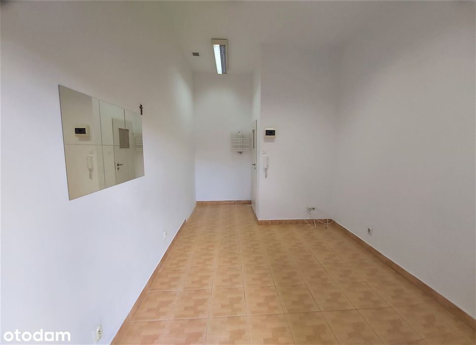 Lokal usługowo-biurowy, stacja metra Natolin, 12 m2, osiedle zamknięte