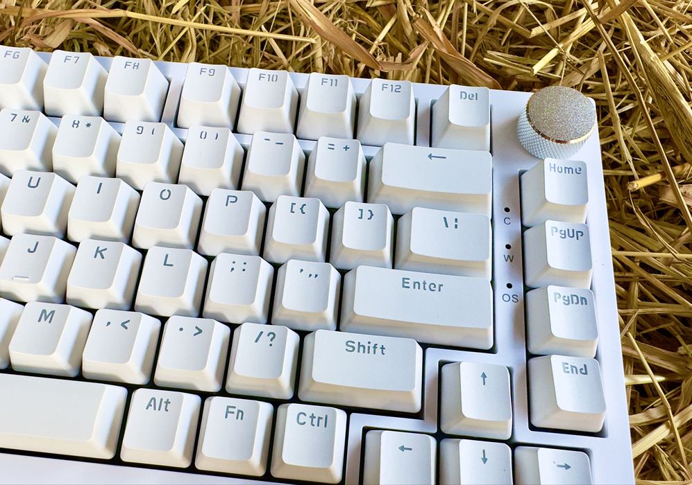 Клавиатура ajazz ak820 75% НОВАЯ!