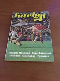 Livro de futebol do ano 1974