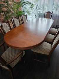 Stół drewniany z kompletem ośmiu krzeseł