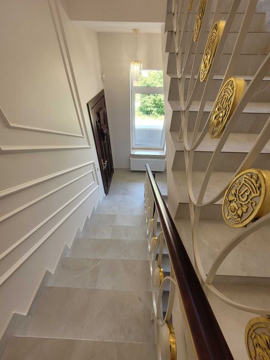 Добротні апартаменти поблизу центру та парку.