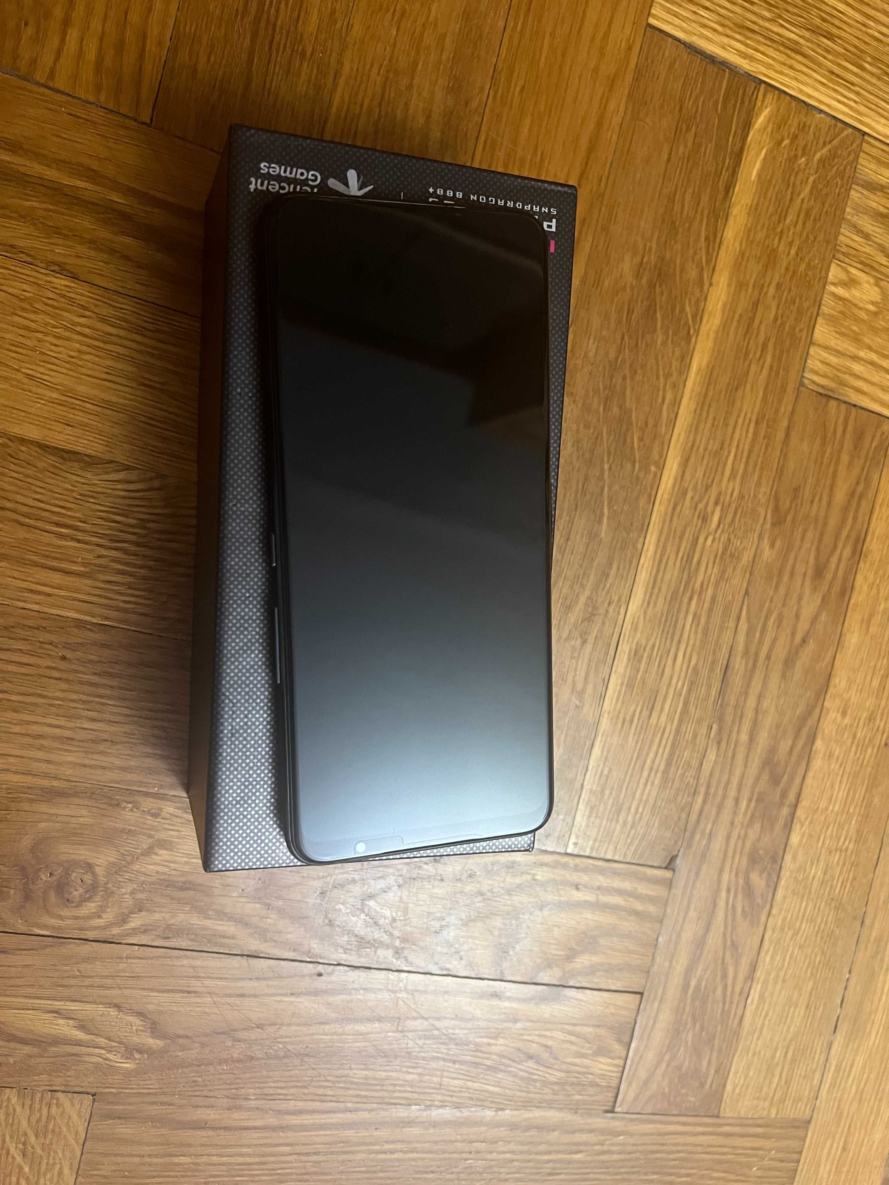 Asus ROG Phone 5s 12/128 Black