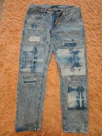 Джинсы Levi's 27