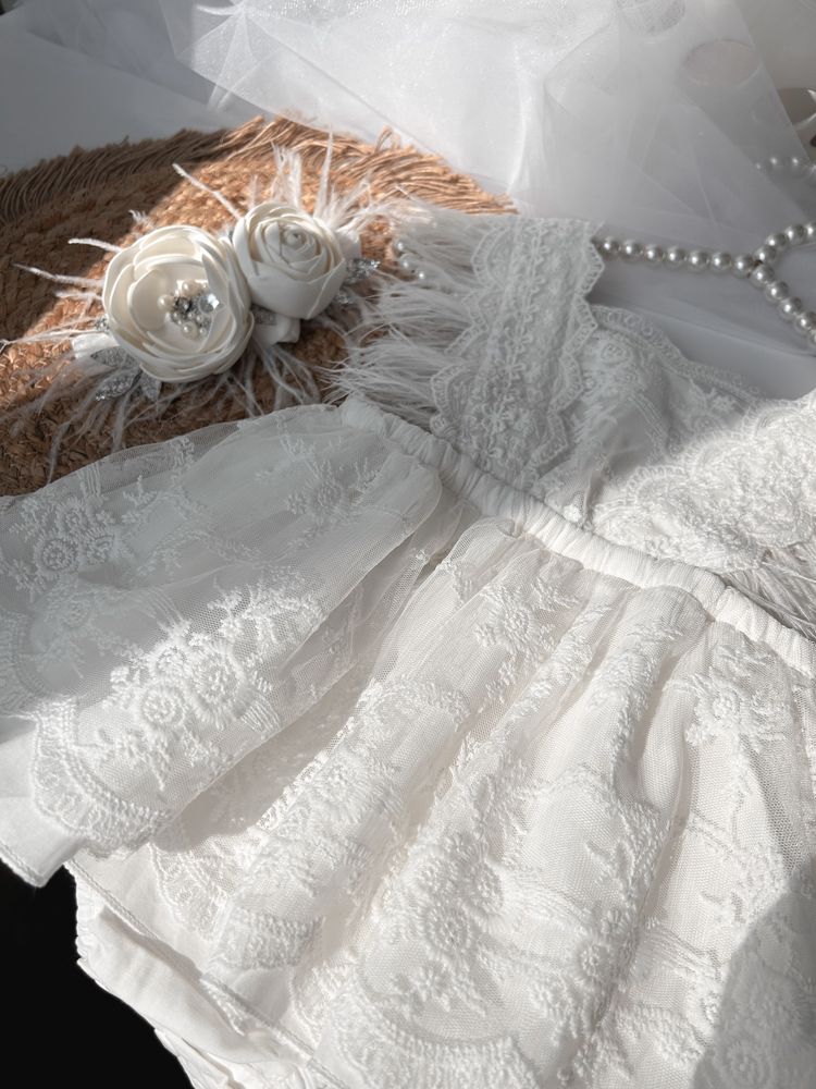 Сукня-боді бодік сукня на рік хрестини платье белое с перьями Боди
