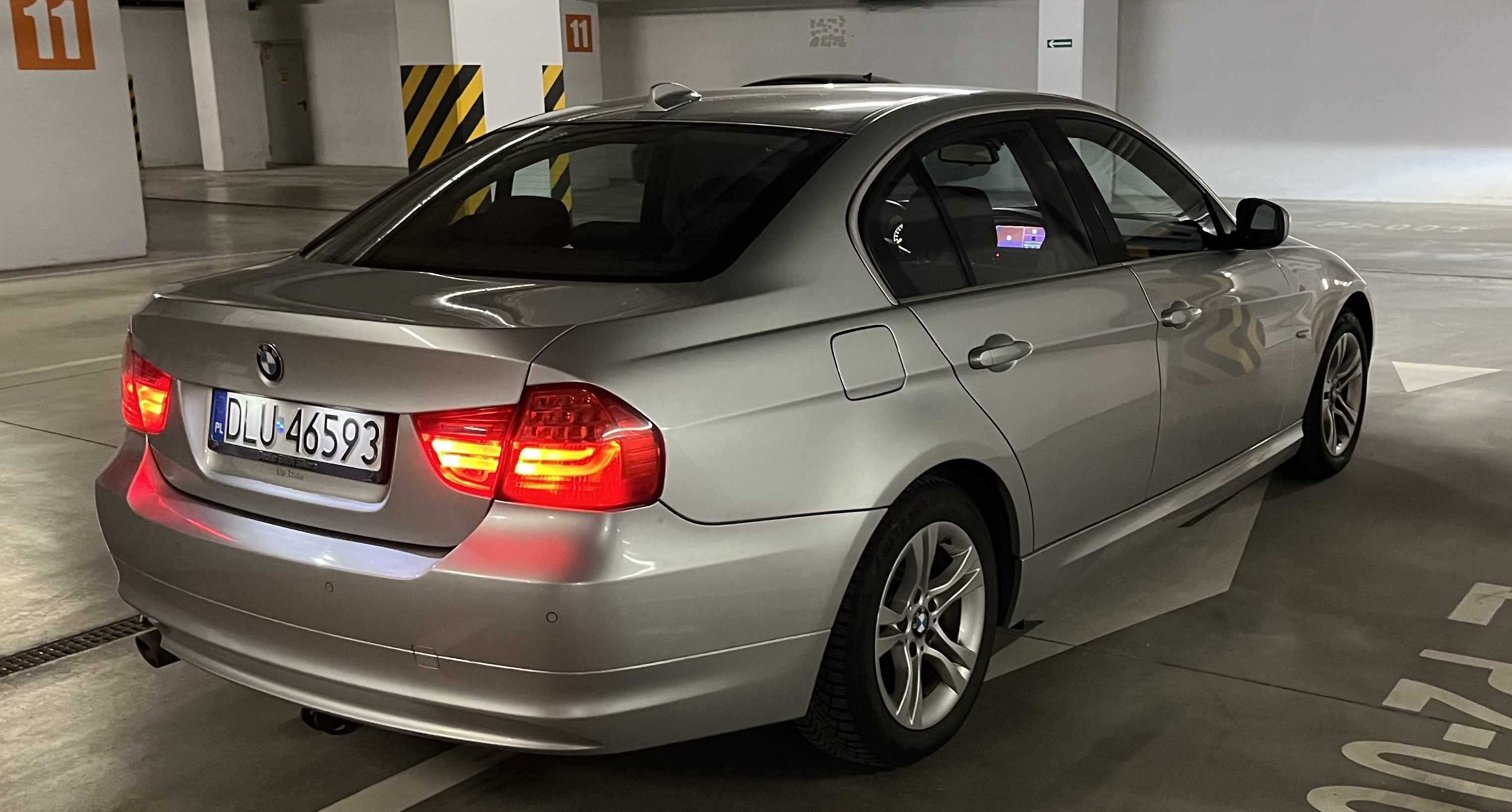 BMW Seria 3 318d E90 LCI Sedan Bi-Xenon Navi Professional CIC