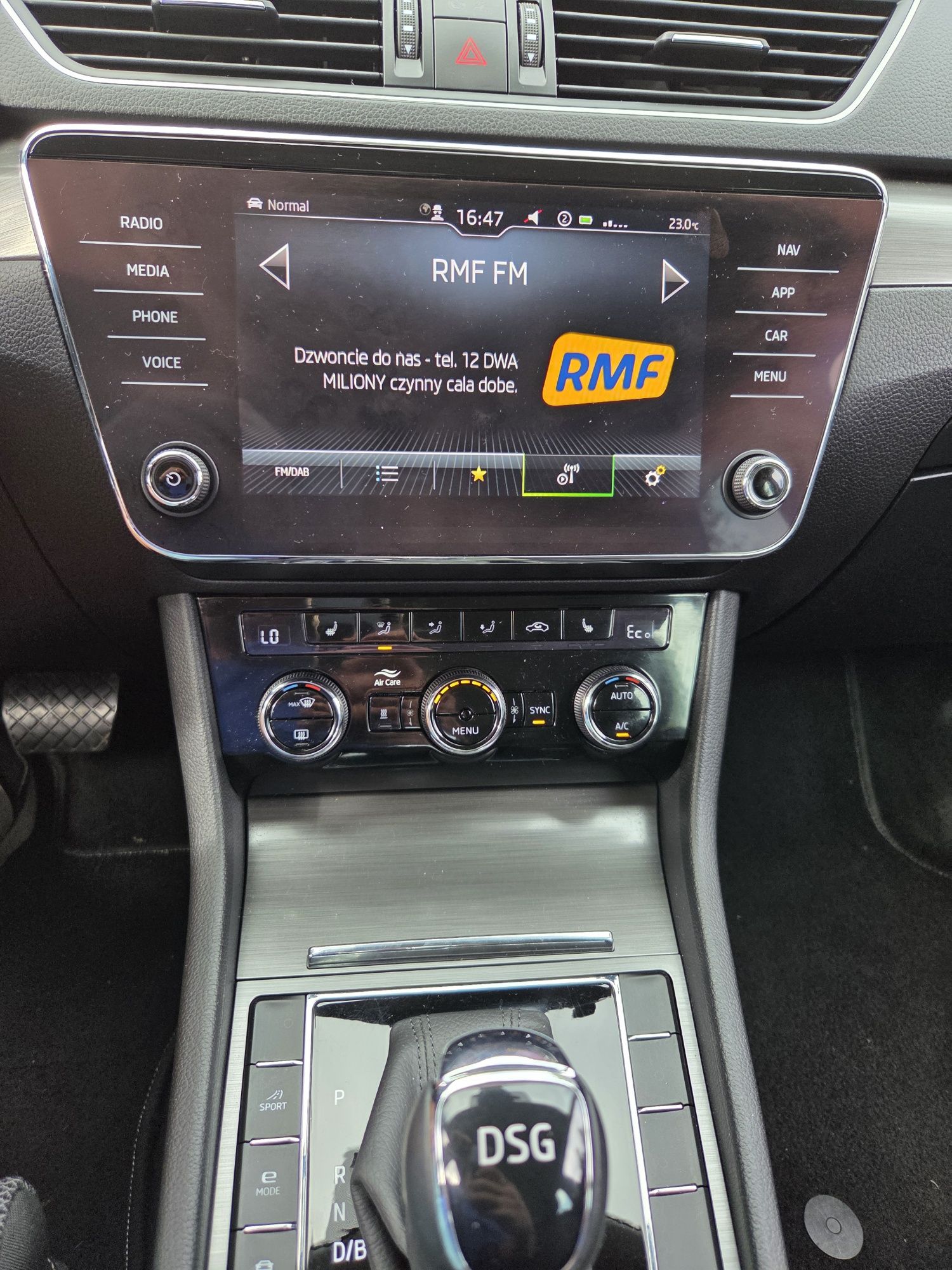 Skoda superb iV 1.4 hybryda plug-in