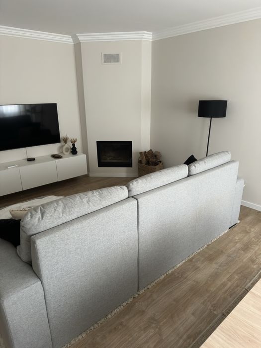 Sofá cama com arrumacão - como novo