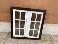 Janela de aluminio em bom estado