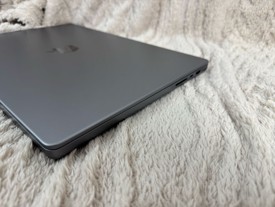 Ноутбук Apple MacBook Pro 16” Space Gray 2021 m1 16/512