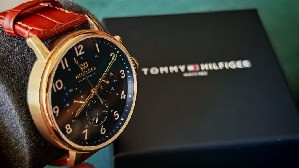 Tomy Hilfiger Daniel brązowy + dodatki