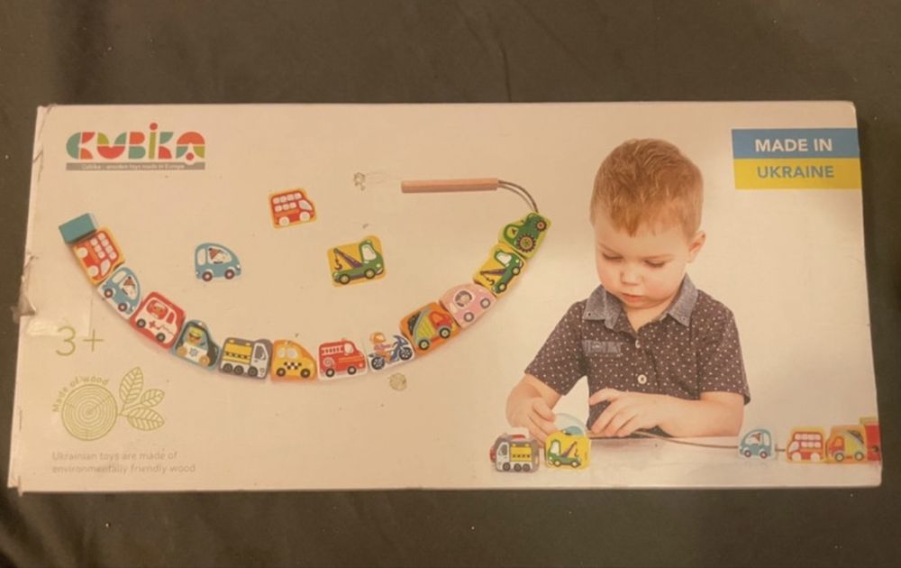 Klocki drewniane Cubika do nawlekania auta samochody