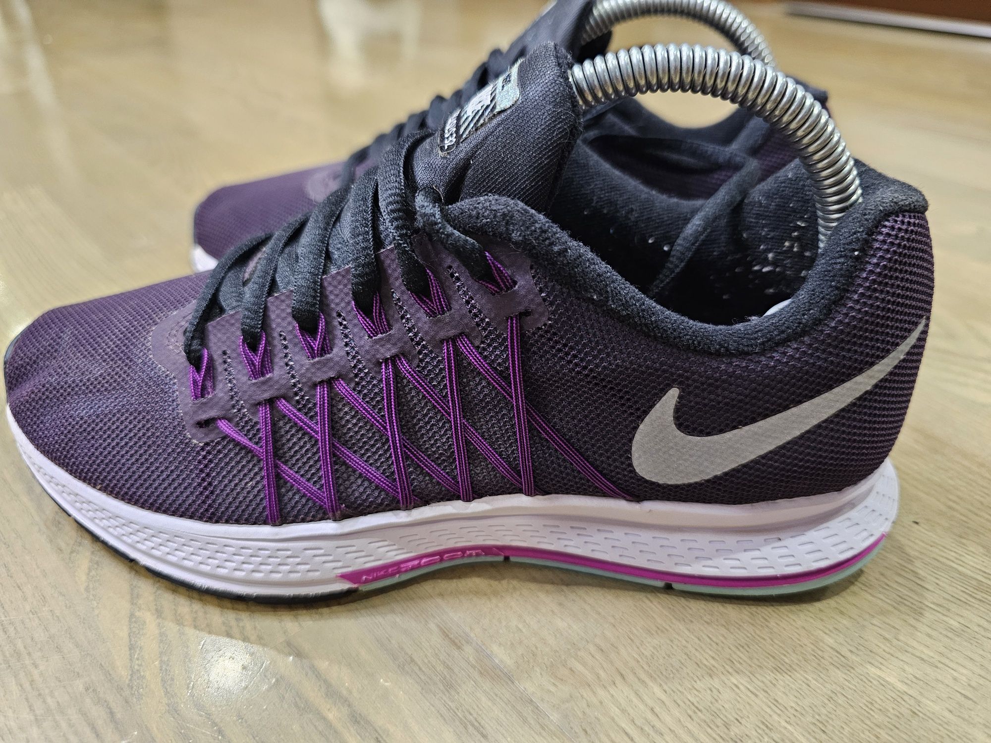 Кроссовки Nike Air Zoom Pegasus 32 Flash H2O Repel