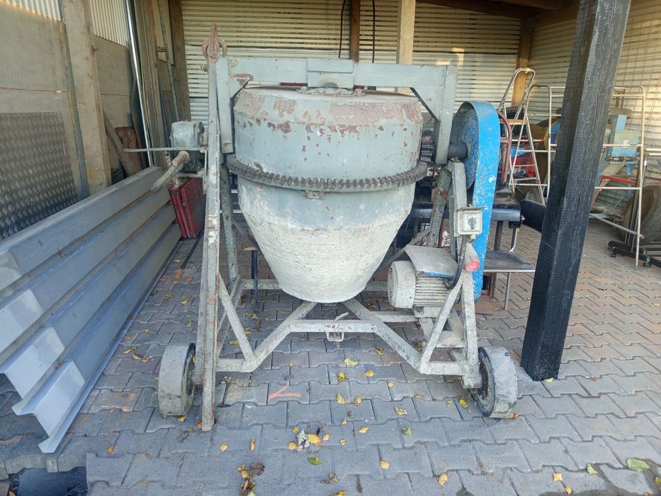 Betoniarka 350-400 L na 400v Masywna