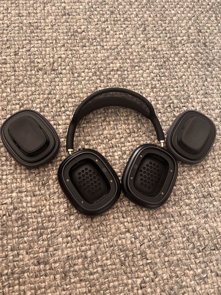 Apple AirPods Max
