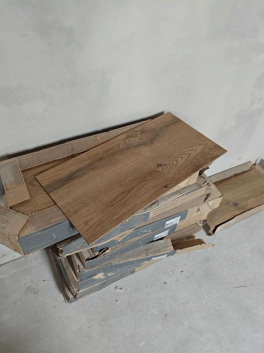 Płytki 30x60 drewnopodobne Taiga Brown 17.5m polski producent Gat 1