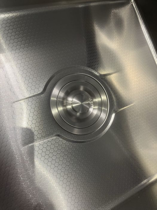 Мийка кухонна нержавійка Kroner 50x50 | глибока | декор | сифон