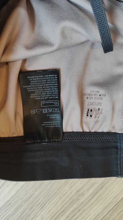 Krótkie damskie spodenki