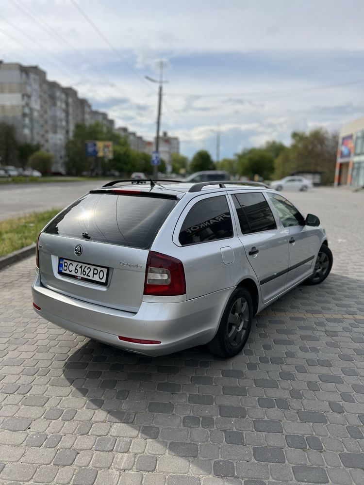 Продам Skoda Octavia 2011 року 1.6 tdi Шкода Октавія