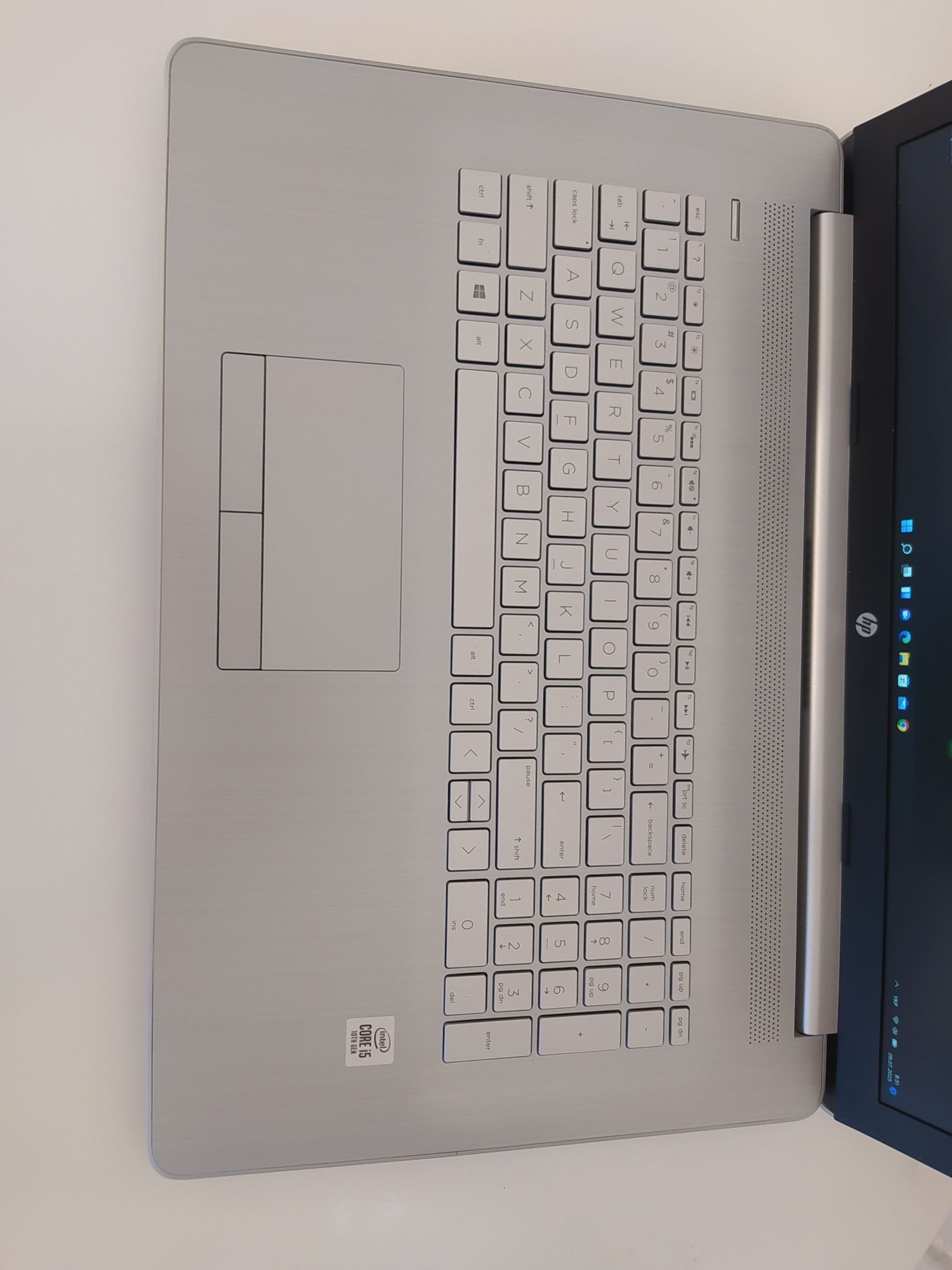 HP 17-by3053cl/17,3"FHD IPS/i5-1035G1/32Gb/1Tb