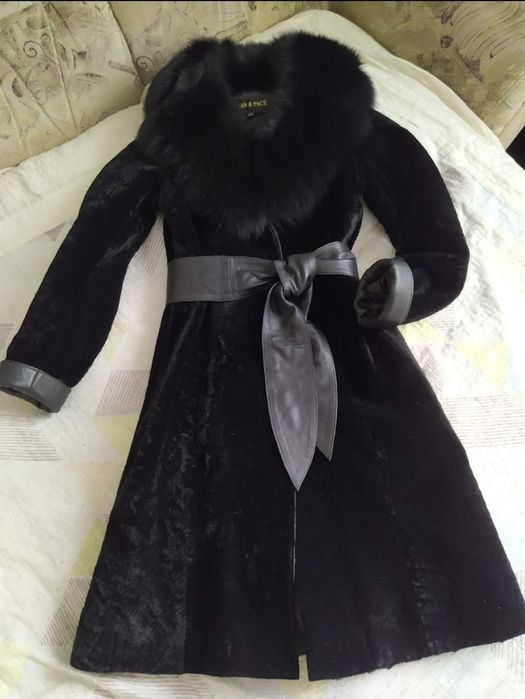 Новая женская натуральная шуба дублёнка (каракуль, песец), размер S