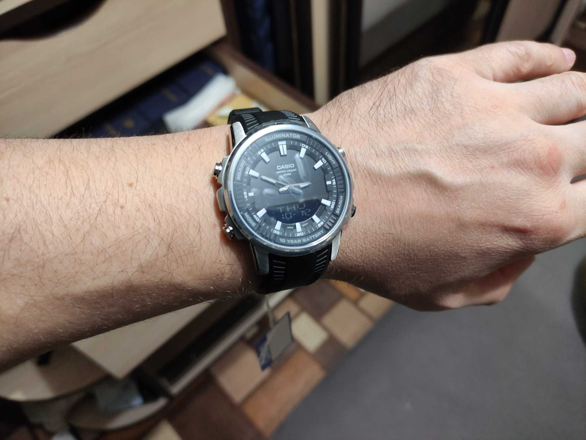 Часы Casio AMW-880-A1
