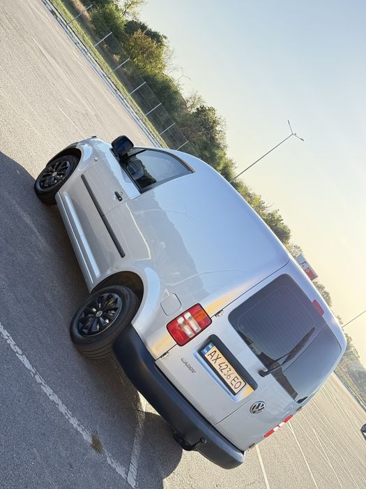 Продам Volkswagen Caddy 2011 АВТОМАТ