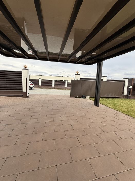 Будинок з газом в Стоянці! Закрите котеджне містечко з озером!